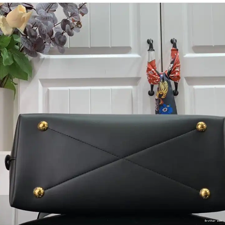 Brother sam 208B570100 LV Bags 0809